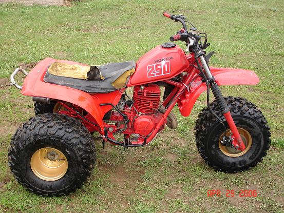 1981 ATC250R Right Side